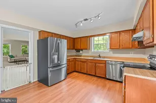 263 Capote Ct E, Severna Park, MD 21146 - Photo 10