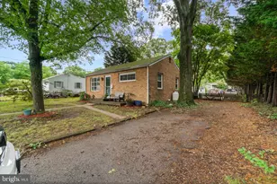10 Winding Woods Way, Pasadena, MD 21122 - Photo 2