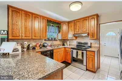 280 Mackintosh Drive, Glen Burnie, MD 21061 - Photo 8