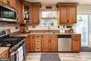 7786 Gabriel Garth Ct, Severn, MD 21144 - Photo 6