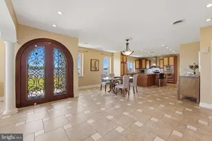 2292 Lake Dr, Pasadena, MD 21122 - Photo 10