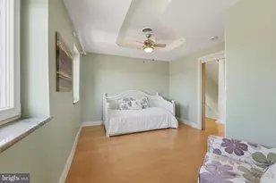 2292 Lake Dr, Pasadena, MD 21122 - Photo 18