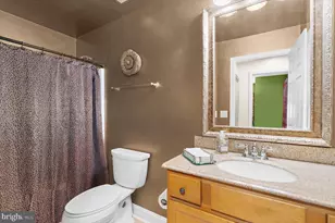 971 Phillips Dr, Arnold, MD 21012 - Photo 16