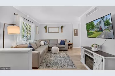 415 Fairmount Drive, Edgewater, MD 21037 - Photo 2