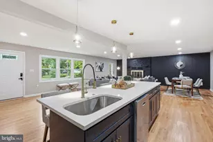896 Forest Ln, Hanover, MD 21076 - Photo 16