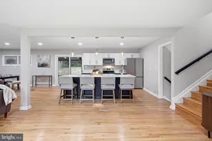 896 Forest Ln, Hanover, MD 21076 - Photo 4
