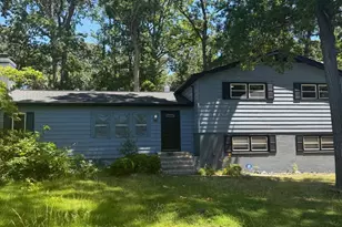 896 Forest Ln, Hanover, MD 21076 - Photo 2