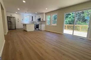 105 Simmons Rd, Severna Park, MD 21146 - Photo 8