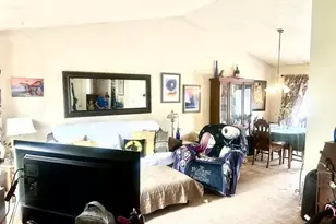 736 Sunnyfield Ln, Baltimore, MD 21225 - Photo 8