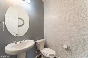 405 Ocracoke Wy, Glen Burnie, MD 21060 - Photo 20