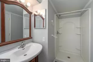 906 Rosedale Ave, Glen Burnie, MD 21061 - Photo 32