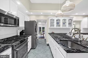 305 St Ives Dr, Severna Park, MD 21146 - Photo 20