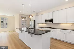 8030 Orchard Grove Rd, Odenton, MD 21113 - Photo 14