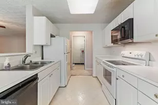 2452 Apple Blossom Ln, Odenton, MD 21113 - Photo 12