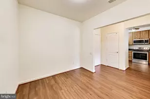 8604 Wandering Fox Trail, Odenton, MD 21113 - Photo 10