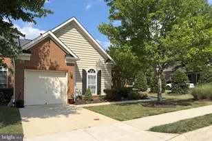 338 Hamlet Cir, Edgewater, MD 21037 - Photo 2