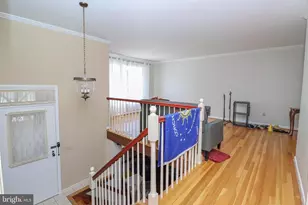 490 Williamsburg Ln, Odenton, MD 21113 - Photo 14