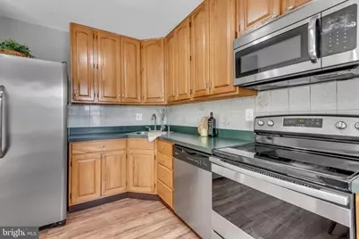 8650 Head Harbour, Pasadena, MD 21122 - Photo 10