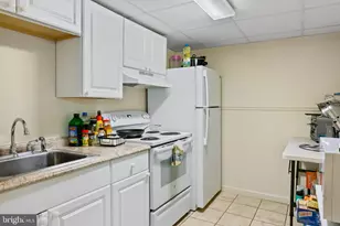 7959 Oak Rd, Pasadena, MD 21122 - Photo 24