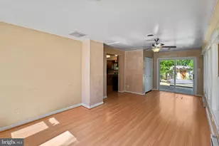 7959 Oak Rd, Pasadena, MD 21122 - Photo 4