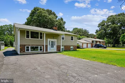 7879 Elizabeth Road, Pasadena, MD 21122 - Photo 2