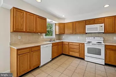 7879 Elizabeth Road, Pasadena, MD 21122 - Photo 14