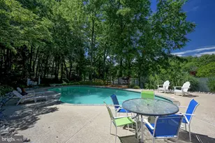 284 Sigma Dr, Harwood, MD 20776 - Photo 4
