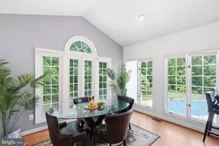 2002 Gresham Ln, Davidsonville, MD 21035 - Photo 10