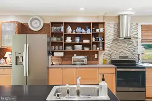 278 Hillsmere Dr, Annapolis, MD 21403 - Photo 8