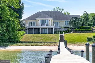 3650 Bay Dr, Edgewater, MD 21037 - Photo 2