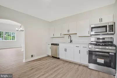 906 Hammonds Lane, Baltimore, MD 21225 - Photo 22