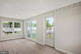 906 Hammonds Ln, Baltimore, MD 21225 - Photo 6