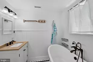 626 Irvin Ave, Deale, MD 20751 - Photo 28