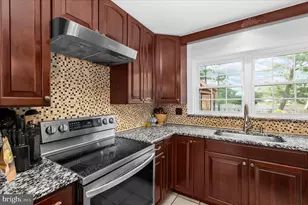 949 Oakdale Cir, Millersville, MD 21108 - Photo 24