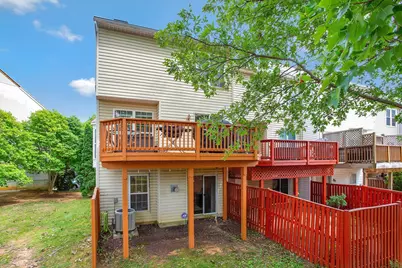 648 Howards Loop #19, Annapolis, MD 21401 - Photo 6