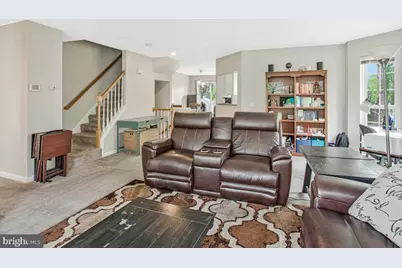 648 Howards Loop #19, Annapolis, MD 21401 - Photo 16
