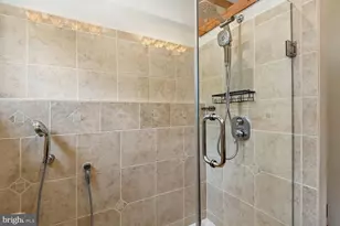319 6th Ave NE, Glen Burnie, MD 21060 - Photo 30