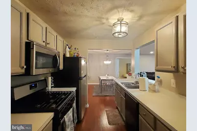 2001 Phillips Terrace #6, Annapolis, MD 21401 - Photo 2