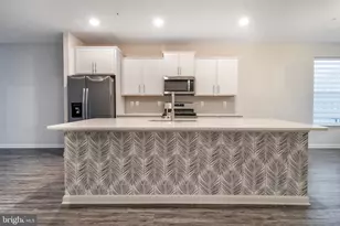 7771 Venice Ln, Severn, MD 21144 - Photo 2