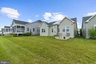 3017 Sunny Ridge Dr, Odenton, MD 21113 - Photo 32
