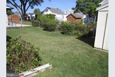 205 Twin Oaks Rd, Linthicum, MD 21090 - Photo 2
