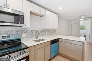 504 Greenblades Ct, Arnold, MD 21012 - Photo 6