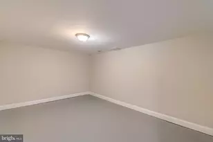 8408 Maryland Rd, Pasadena, MD 21122 - Photo 42