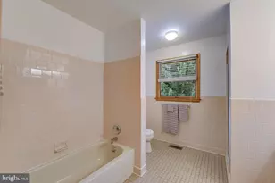 8408 Maryland Rd, Pasadena, MD 21122 - Photo 30