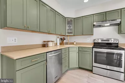 297 Tolstoy Lane, Severna Park, MD 21146 - Photo 14