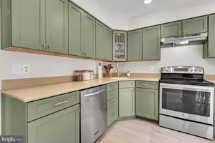 297 Tolstoy Ln, Severna Park, MD 21146 - Photo 14