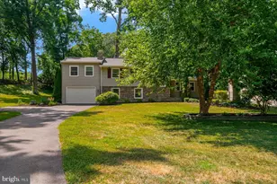 1134 Valley Dr, Pasadena, MD 21122 - Photo 4