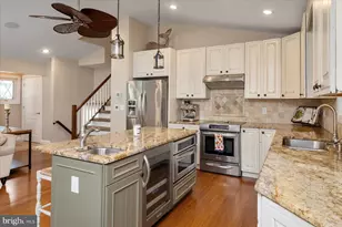 1134 Valley Dr, Pasadena, MD 21122 - Photo 22