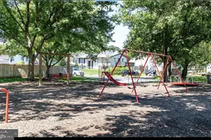 117 Oakwood Rd, Edgewater, MD 21037 - Photo 30