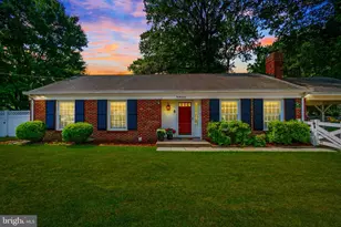 117 Oakwood Rd, Edgewater, MD 21037 - Photo 1